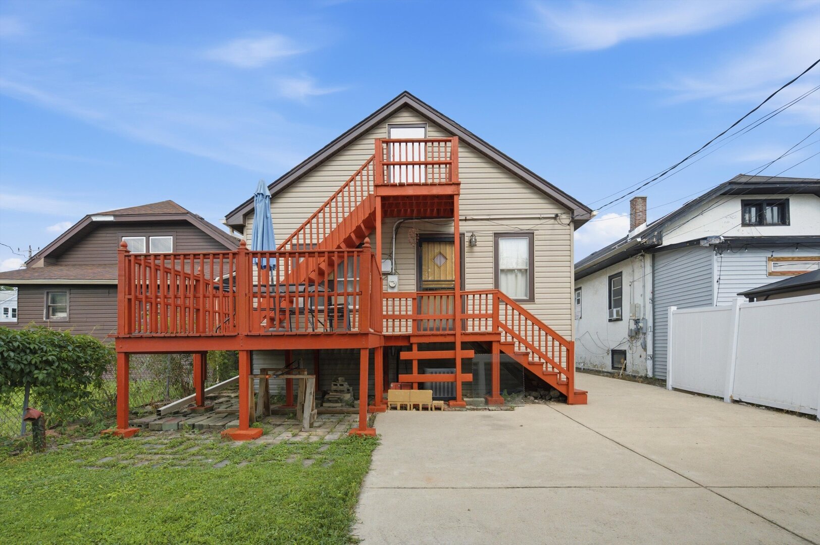 main property photo 21
