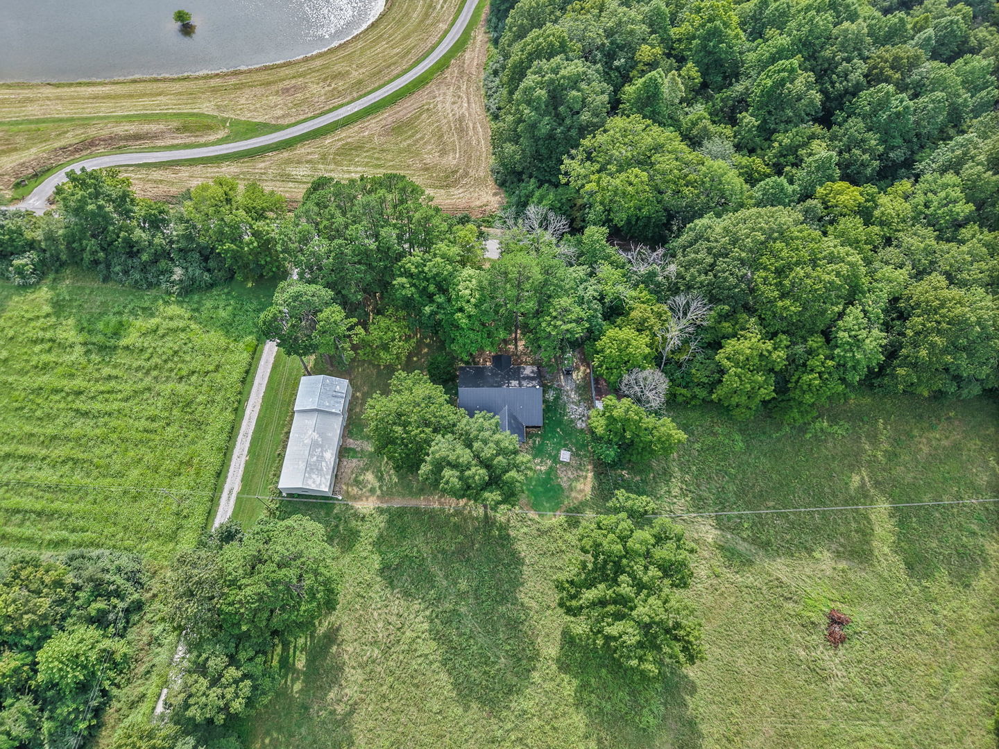 main property photo 11