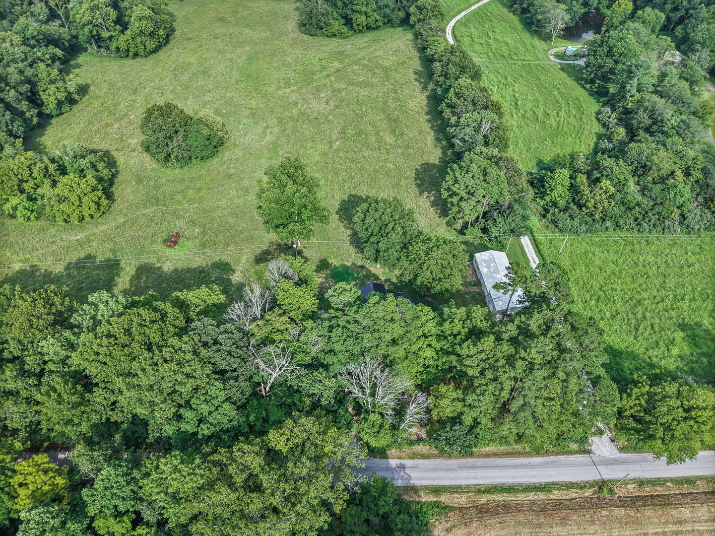 main property photo 14