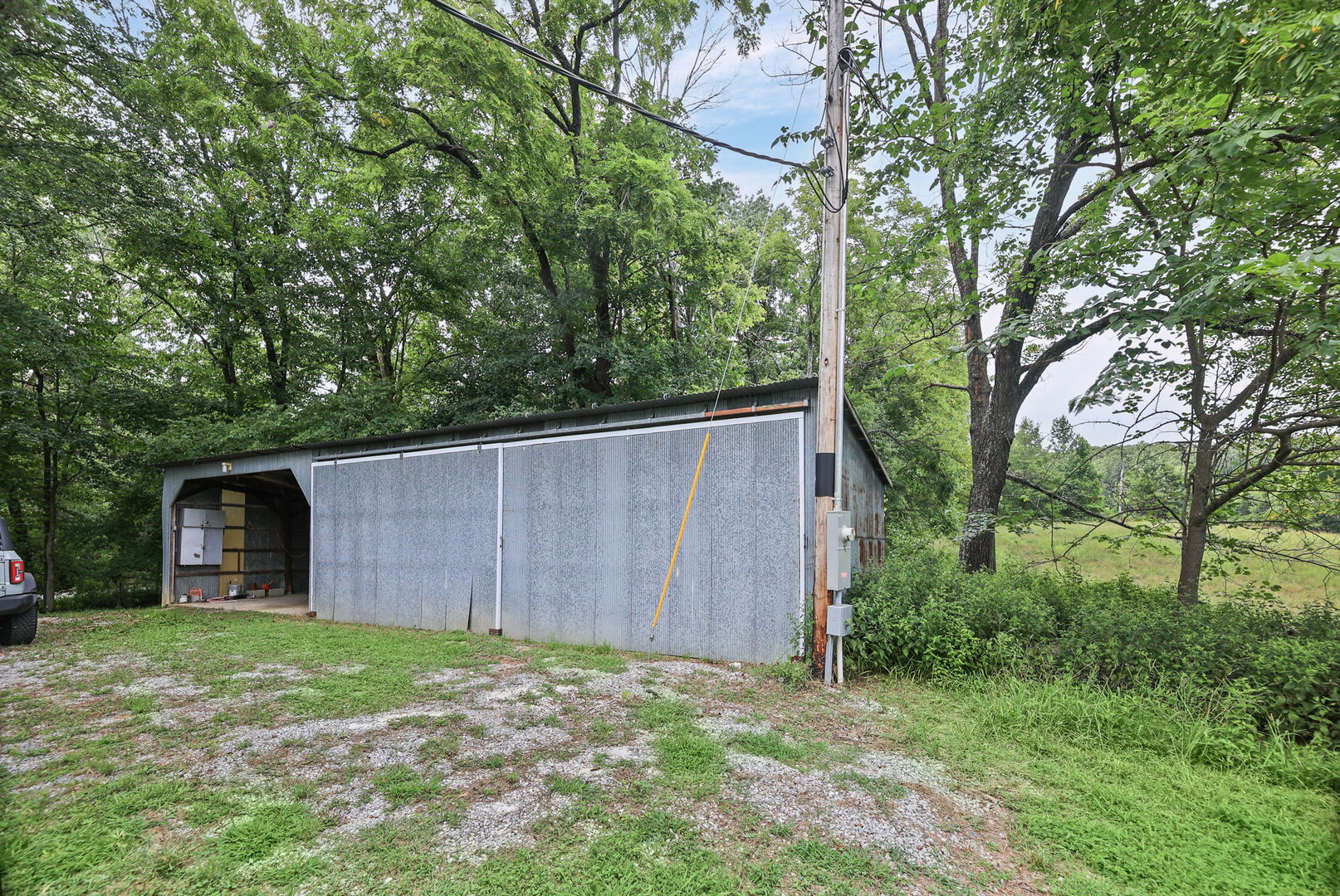 main property photo 20