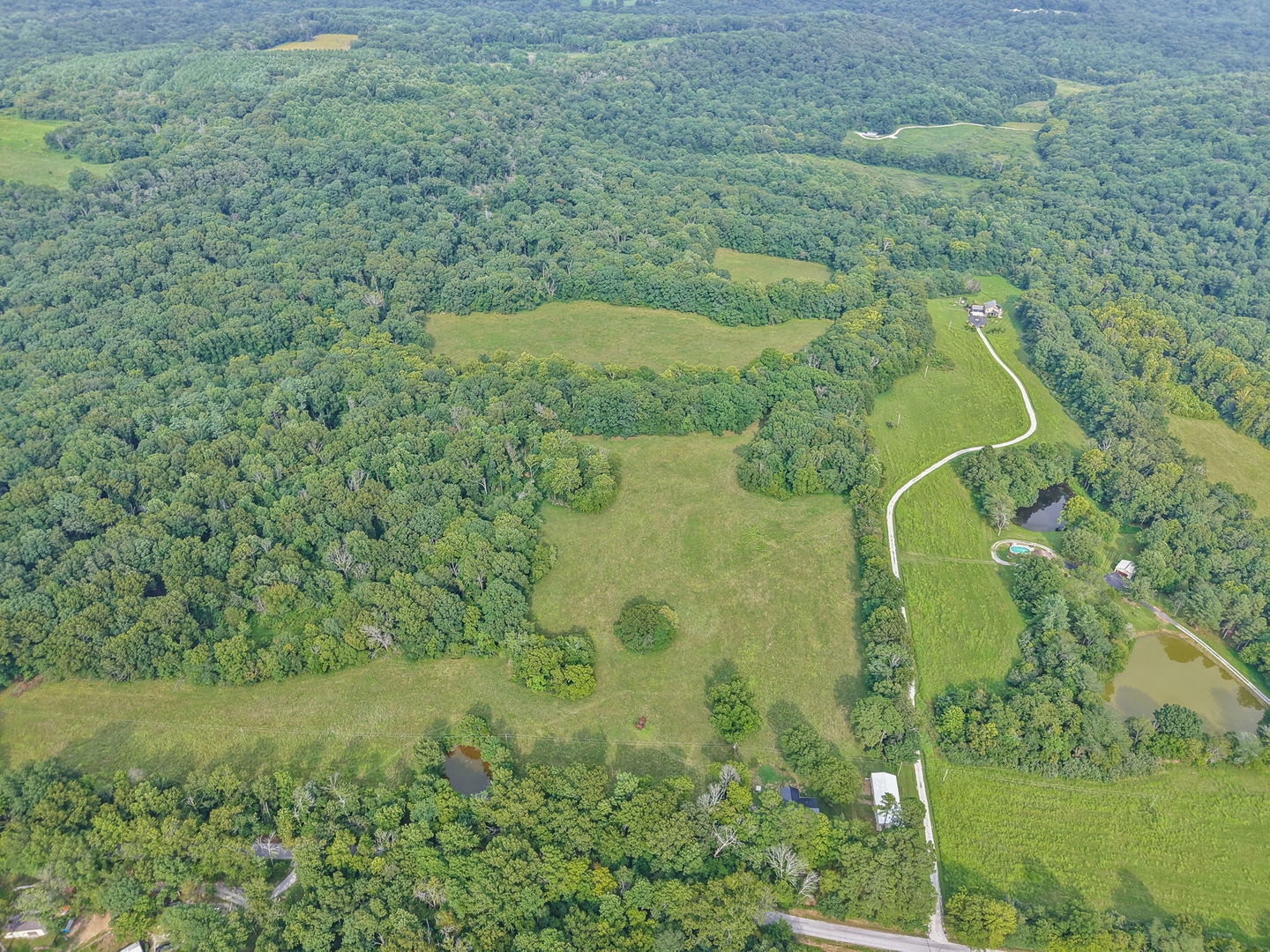 main property photo 9