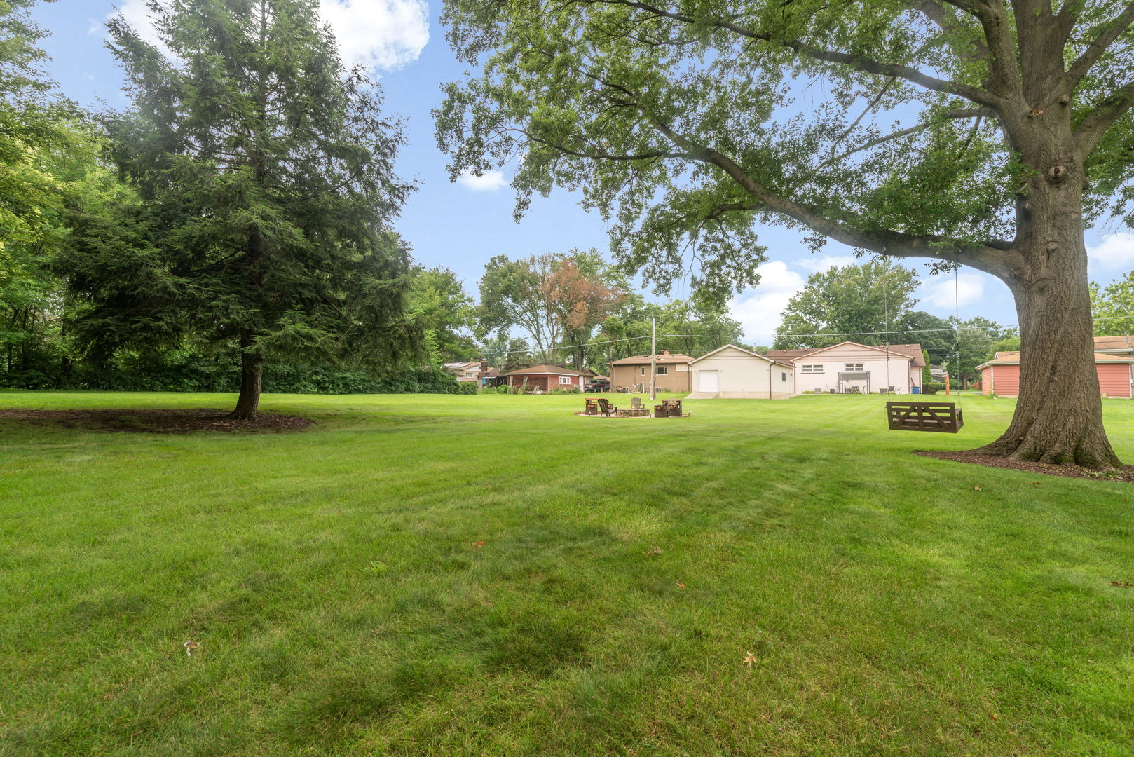 property viewer photo 30