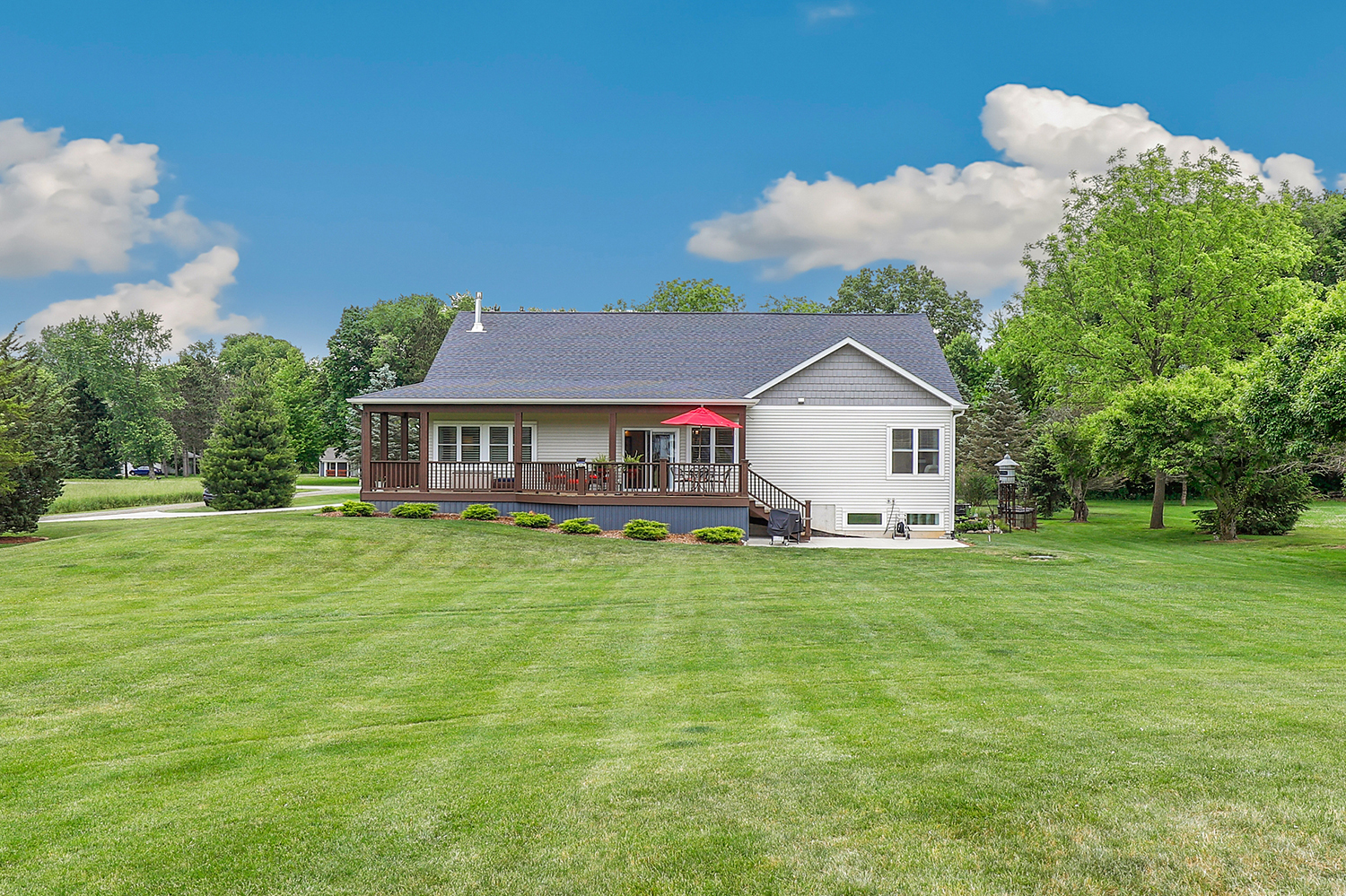 main property photo 66