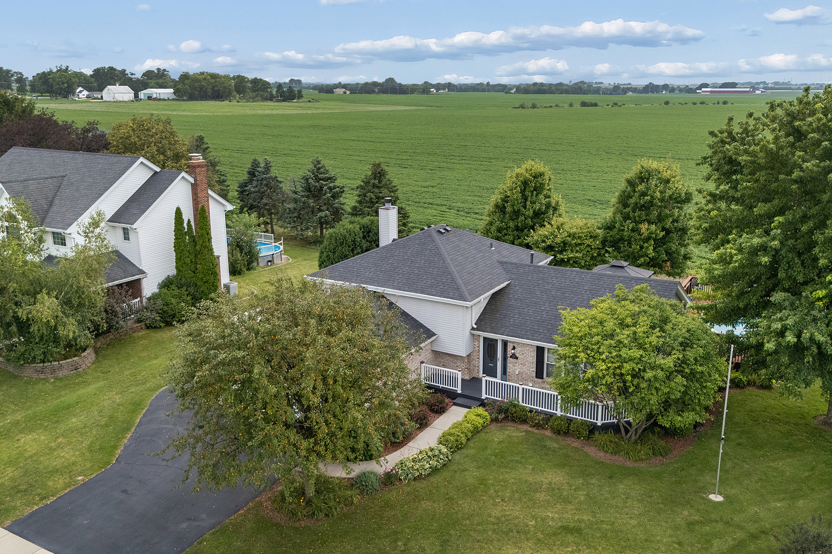 main property photo 42