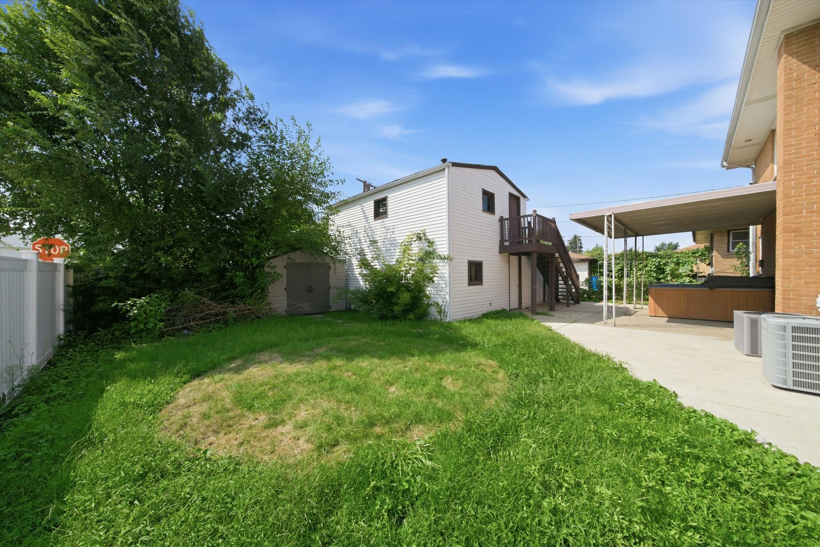 main property photo 39