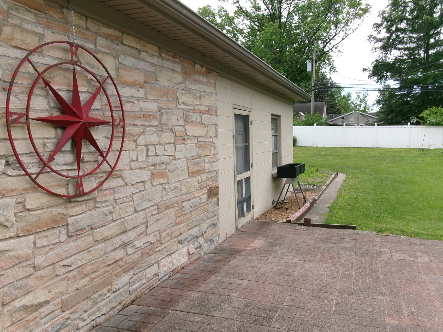 property viewer photo 26