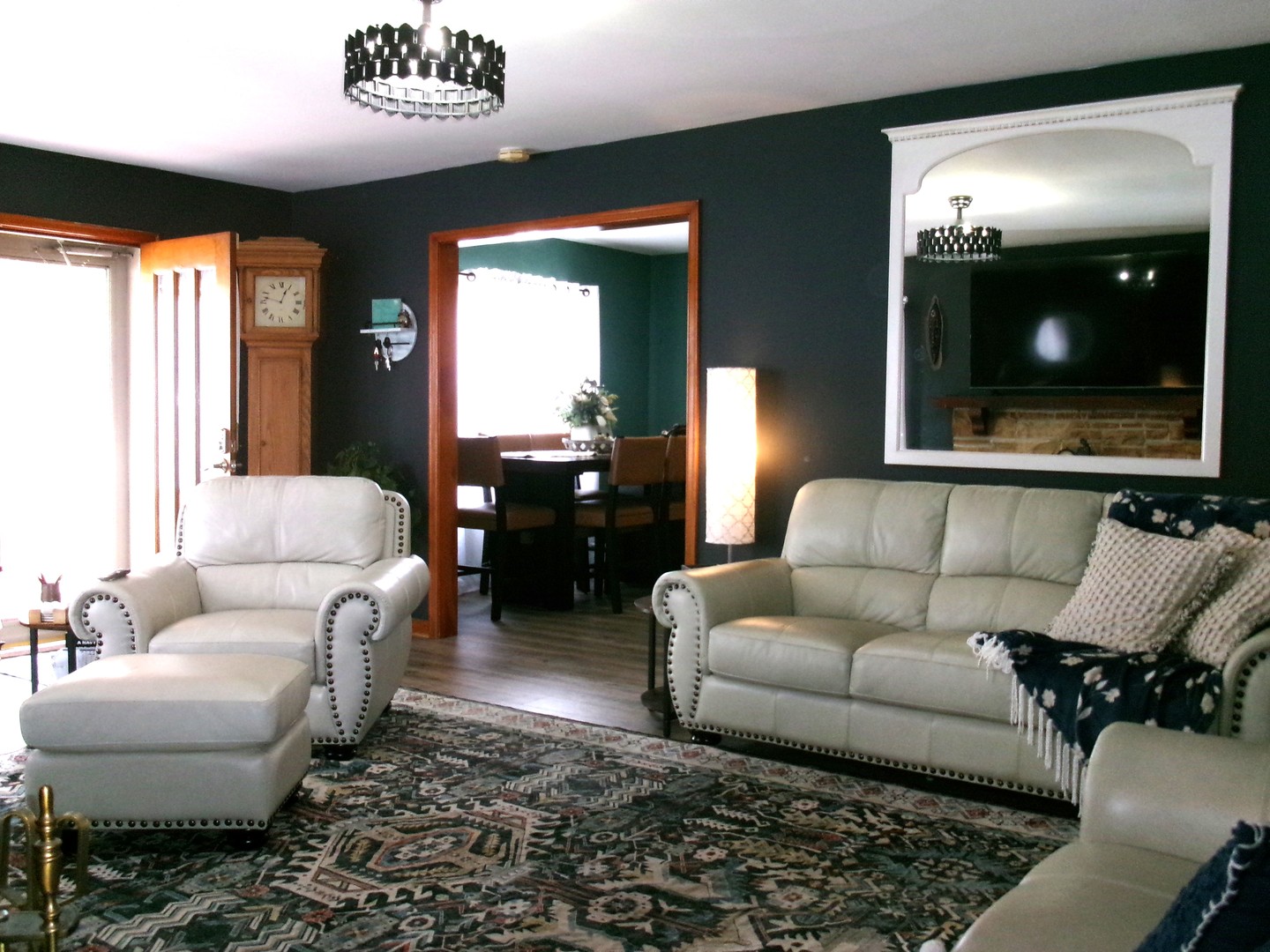 property viewer photo 4
