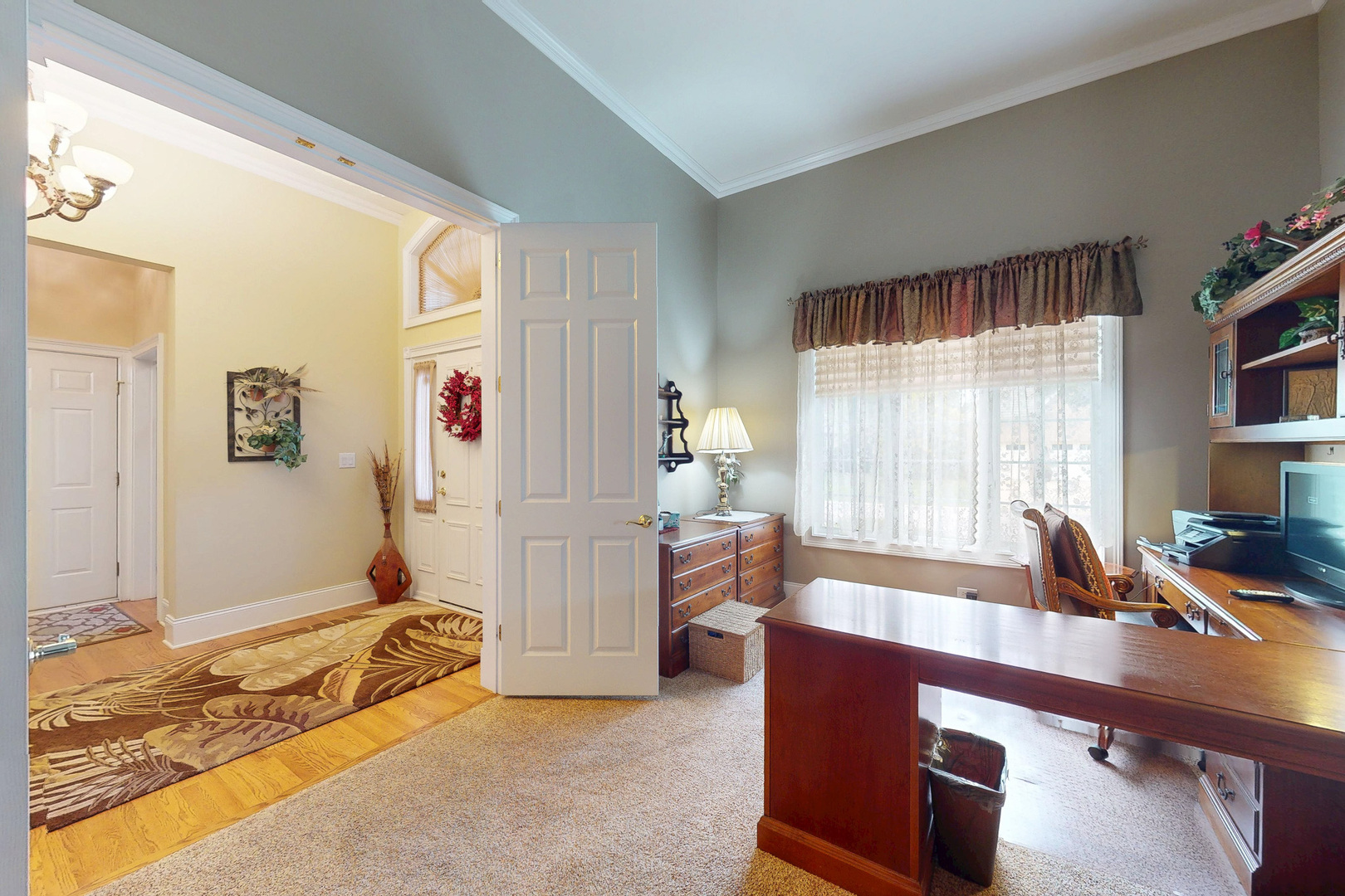 main property photo 13