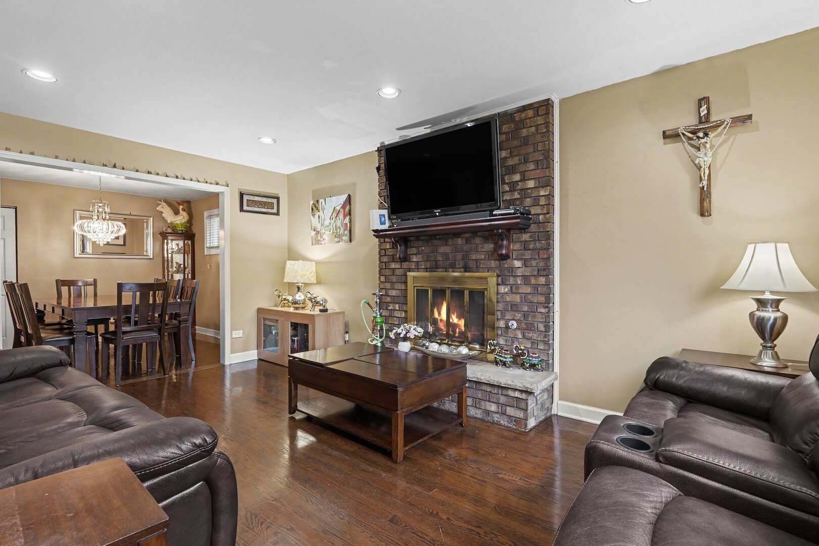 property viewer photo 2