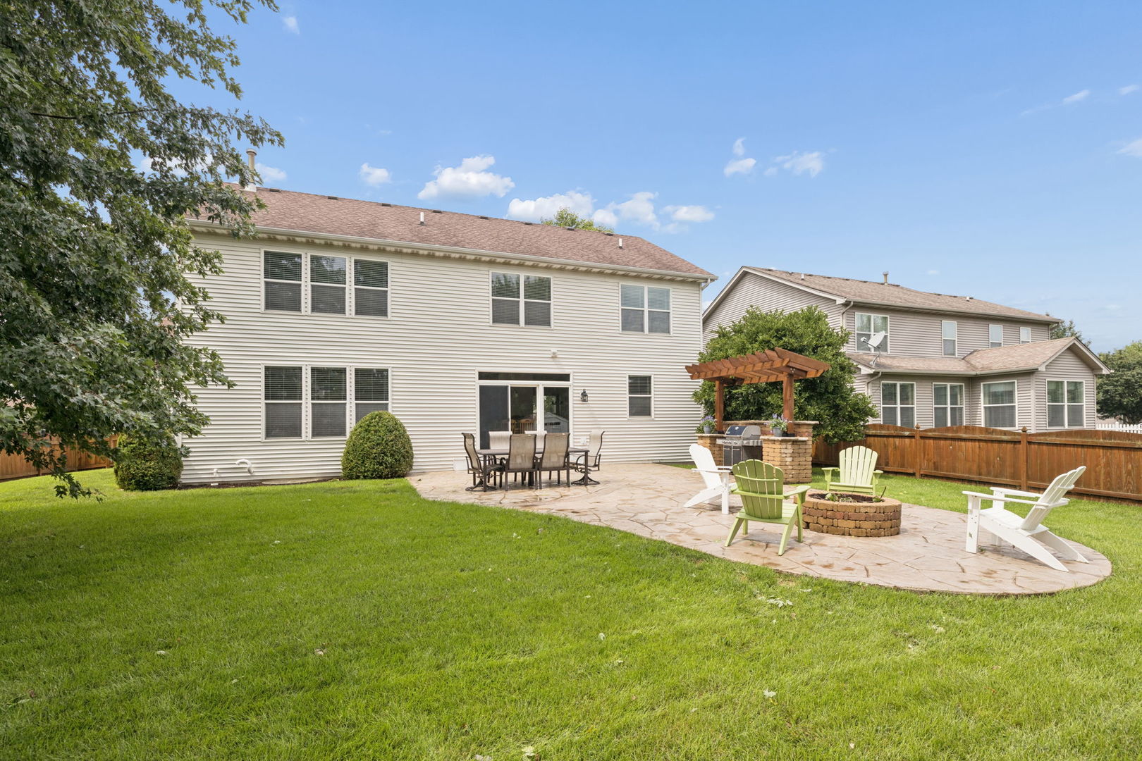 main property photo 2