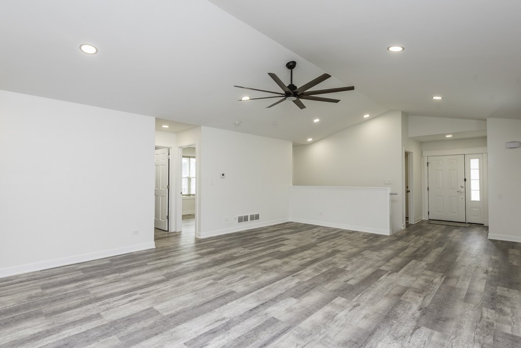 property viewer photo 6