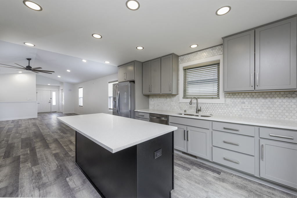 property viewer photo 9
