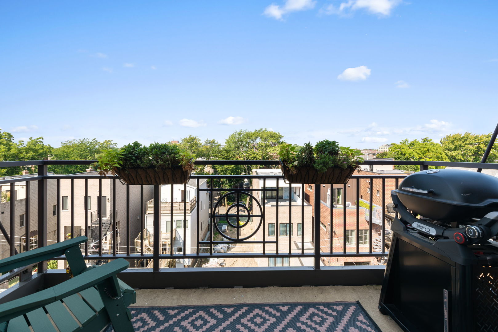 property viewer photo 4