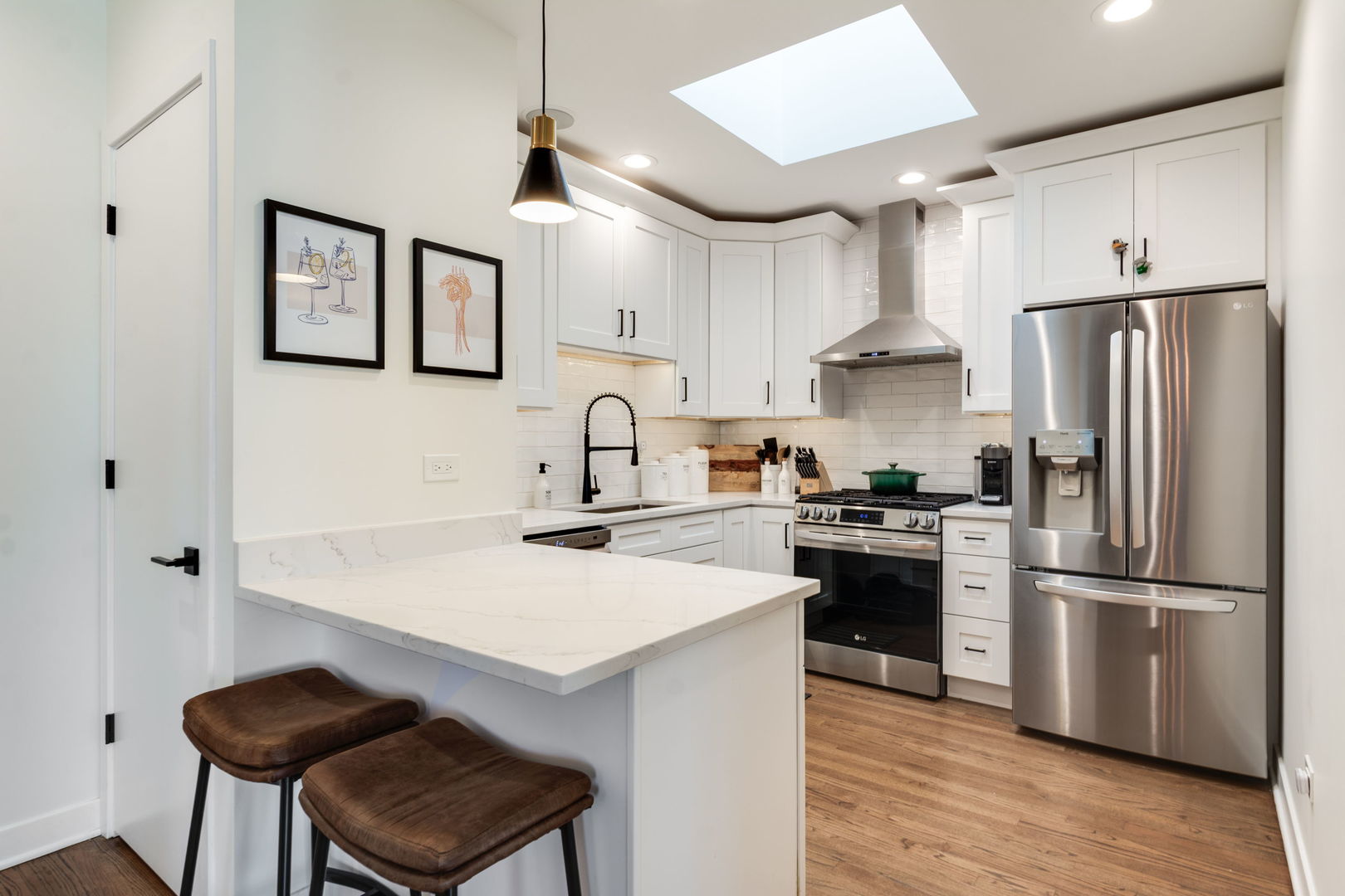 property viewer photo 7