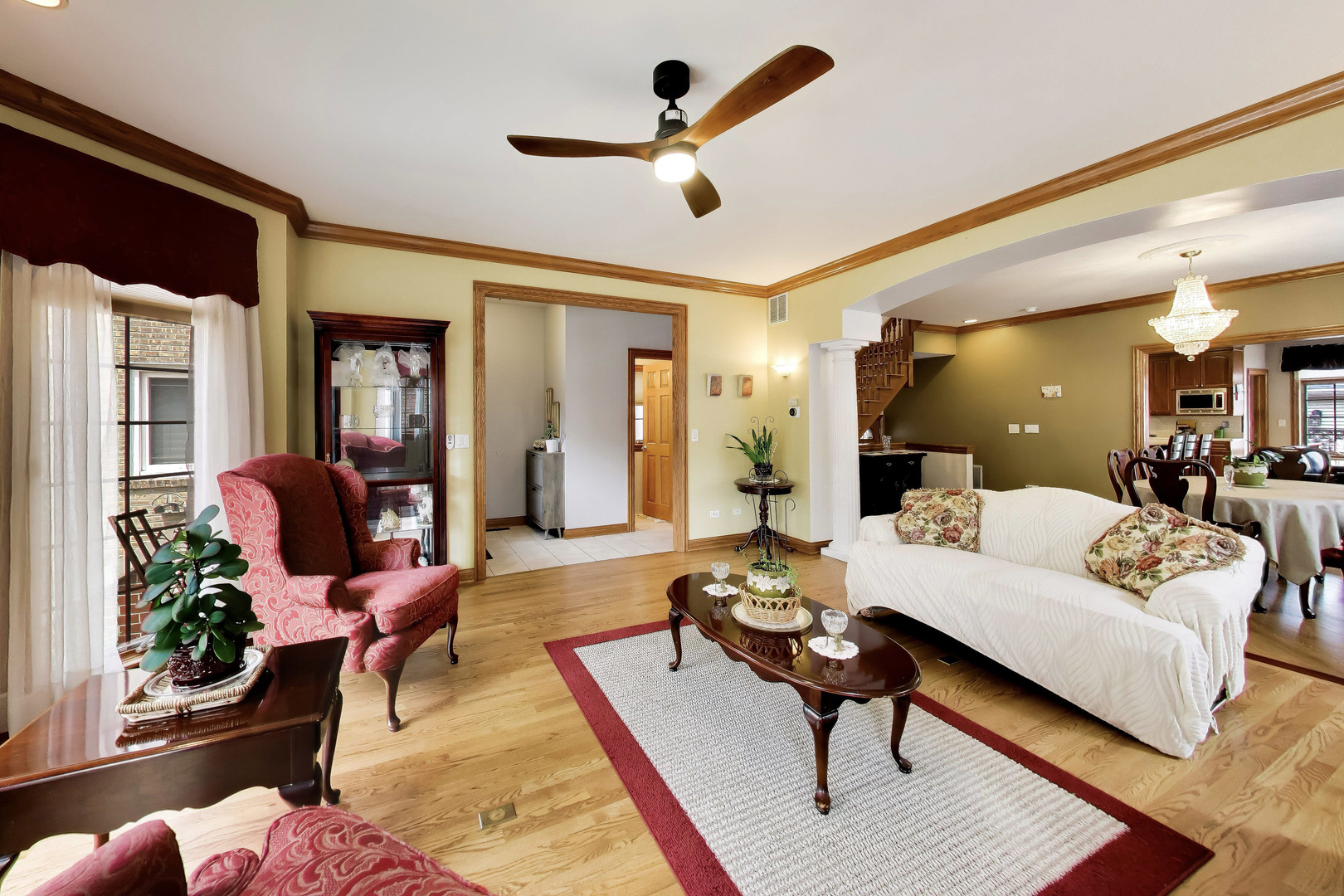 main property photo 11