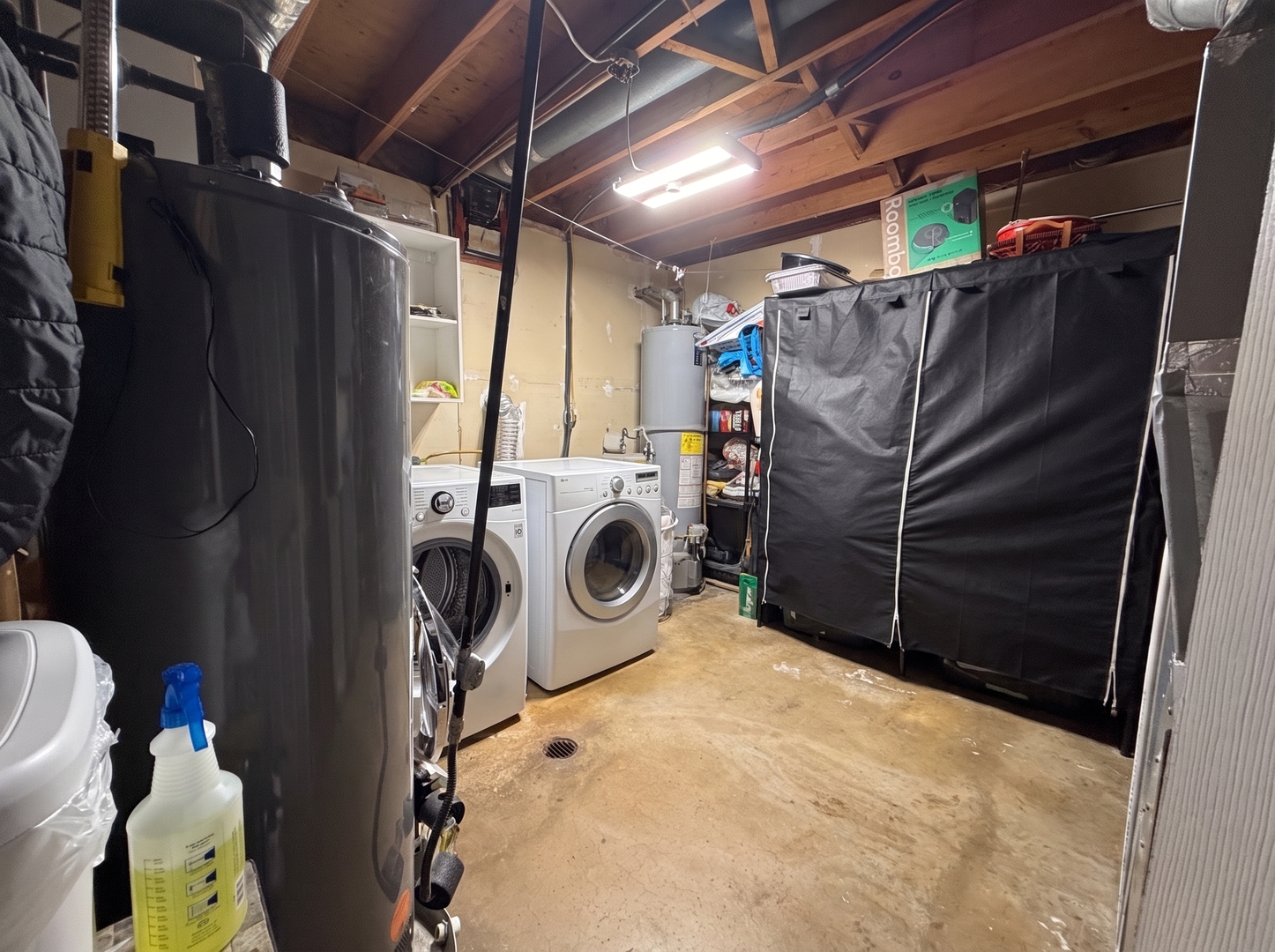 main property photo 11