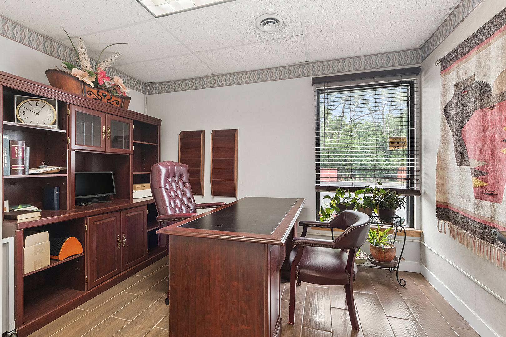 main property photo 12