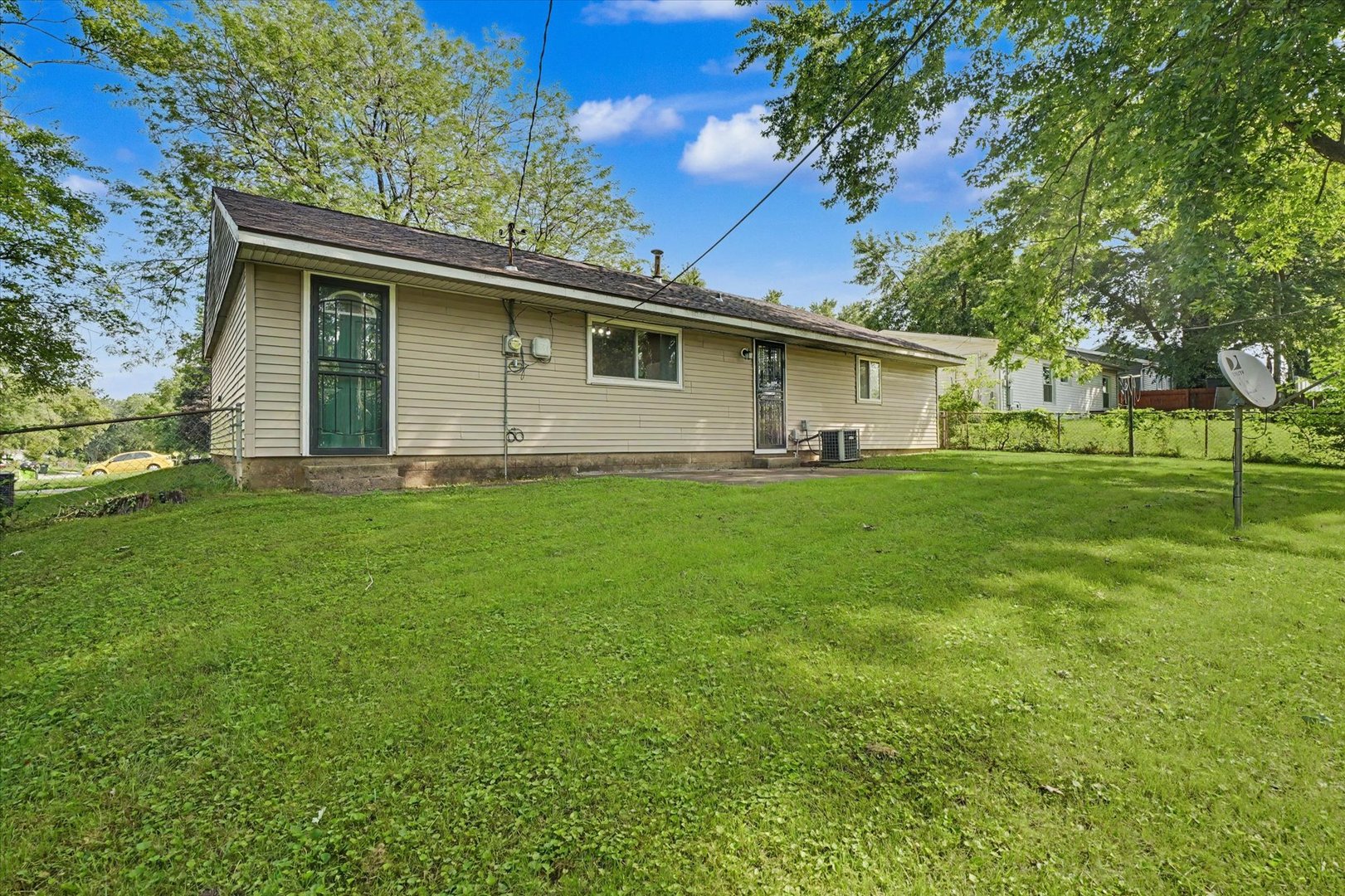 main property photo 27