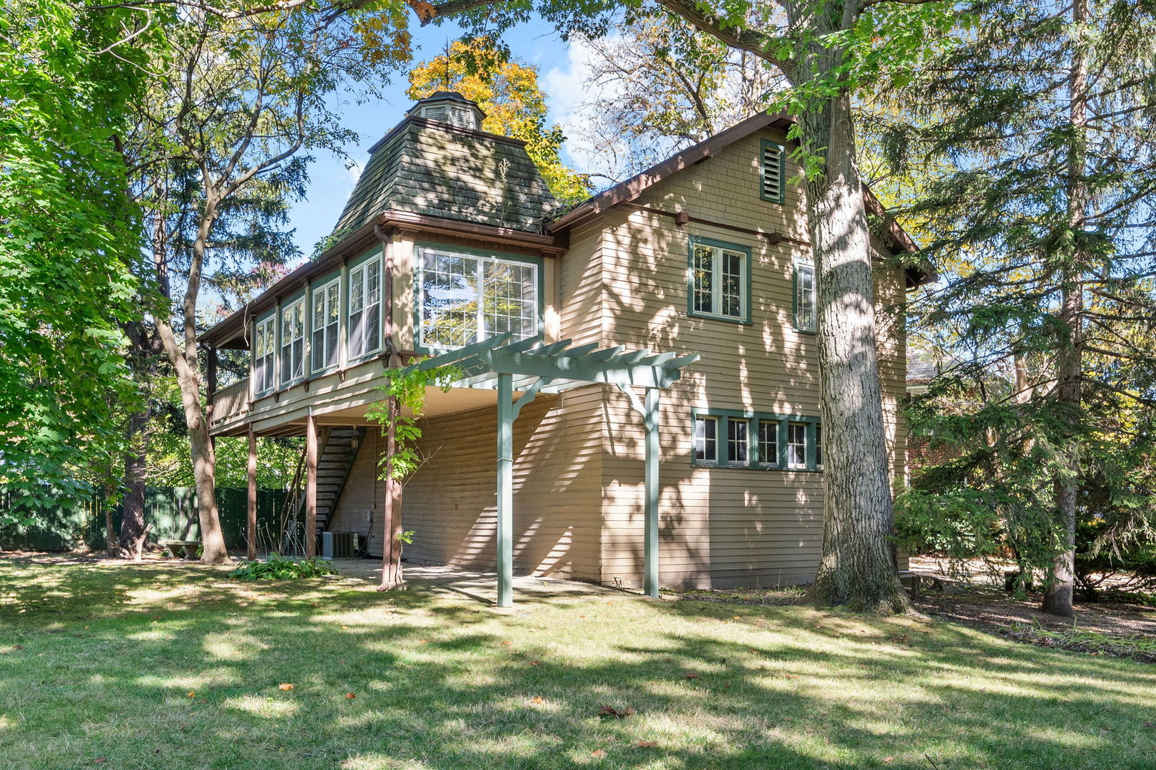 main property photo 51