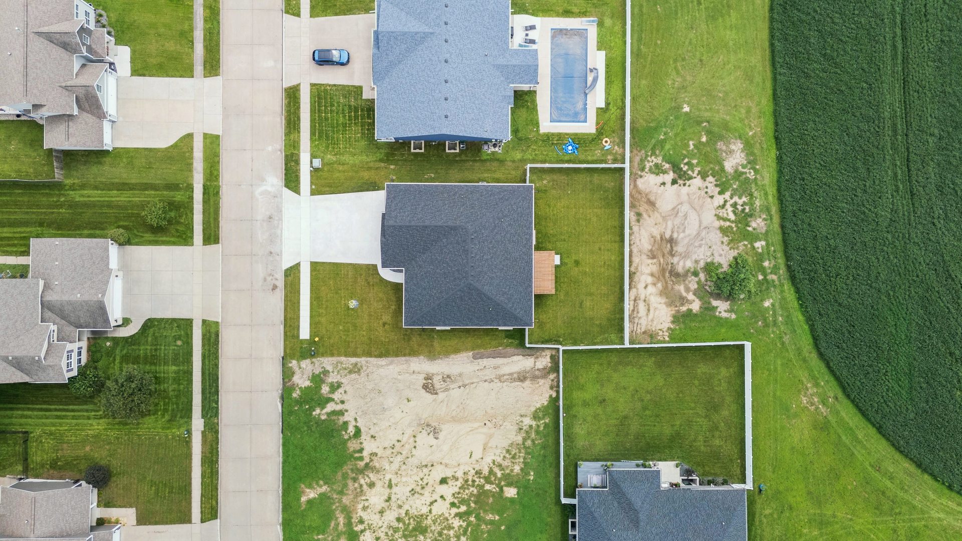 main property photo 53