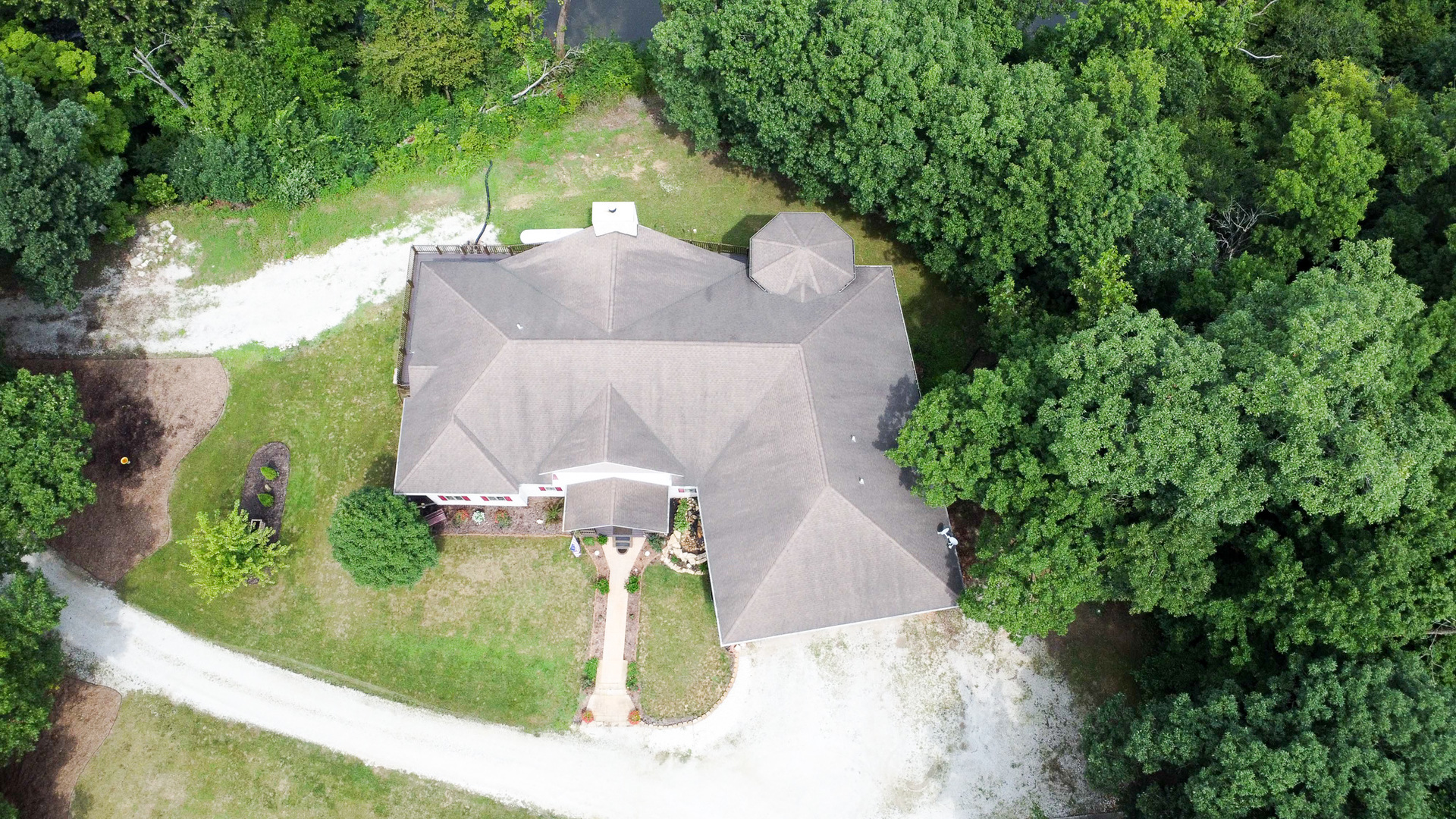 main property photo 124