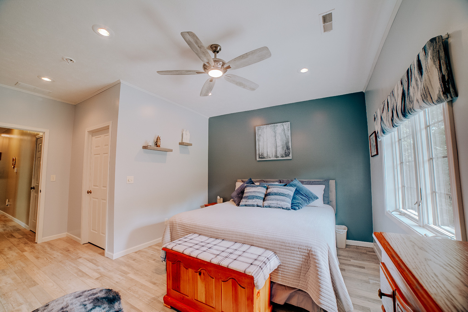 main property photo 99