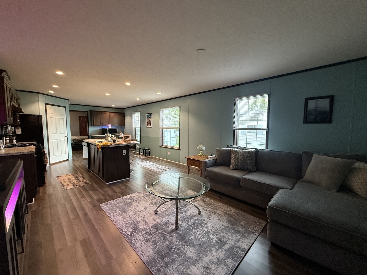 property viewer photo 5