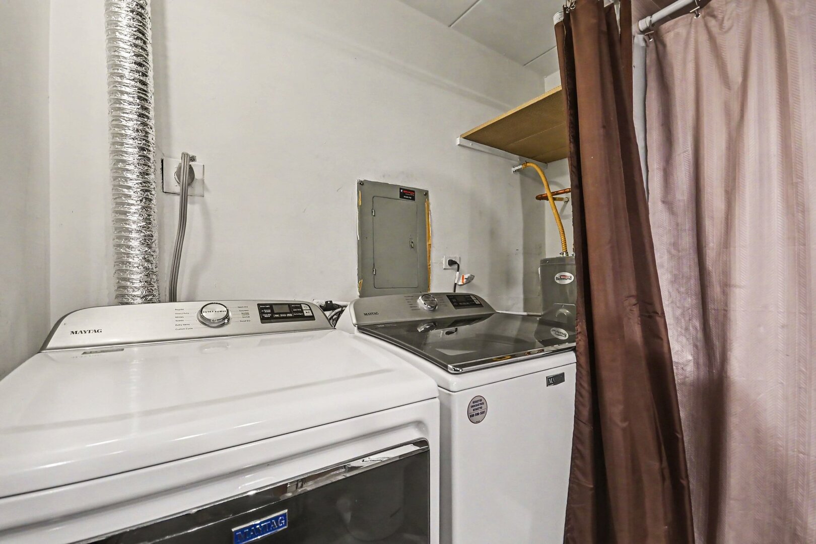 main property photo 11