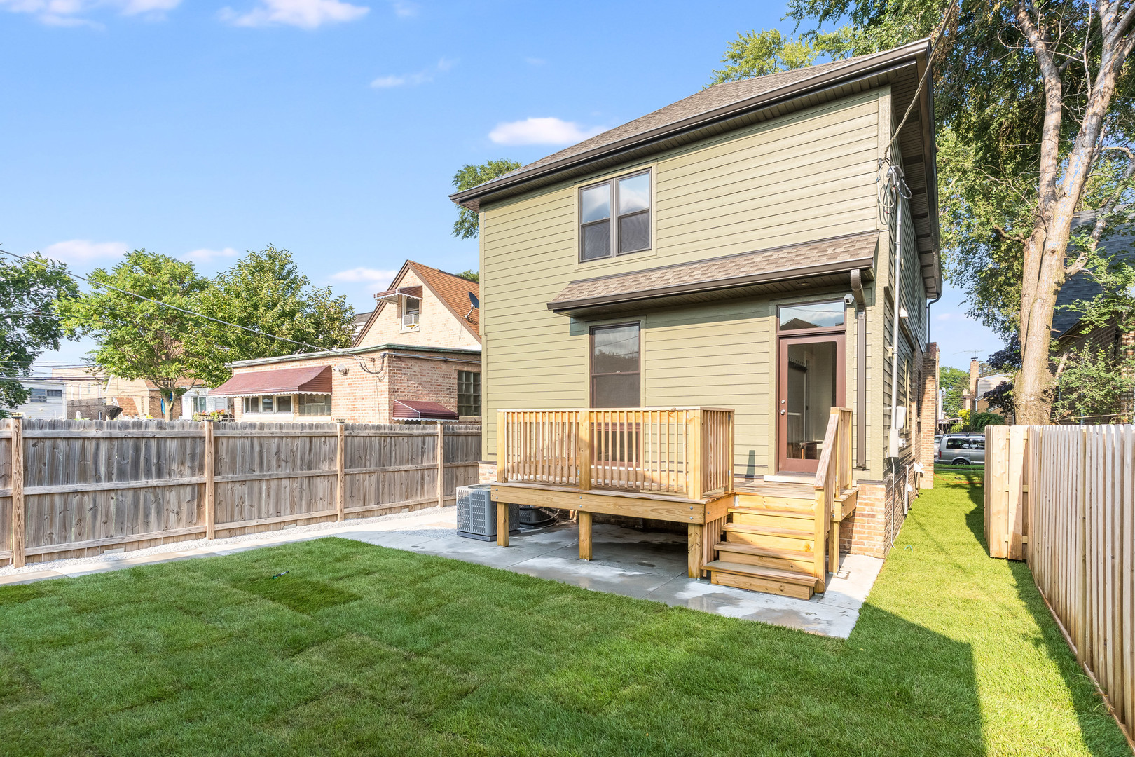 main property photo 15