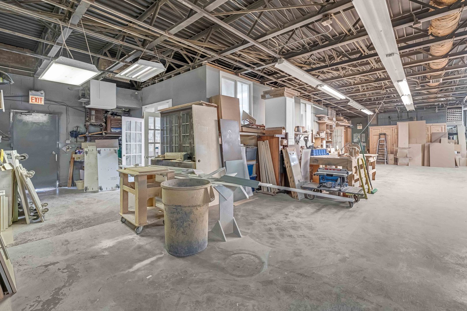 main property photo 16