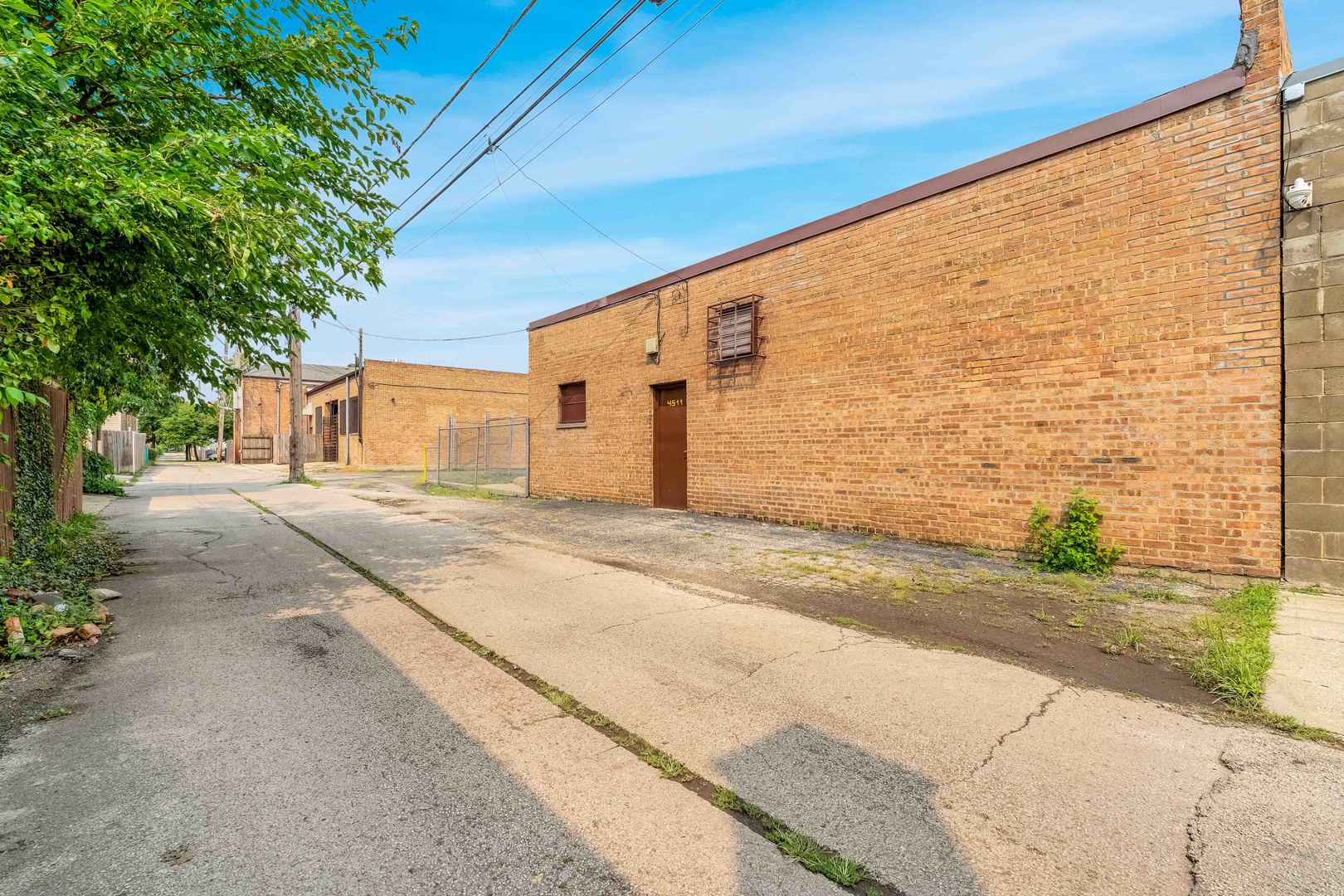 main property photo 6