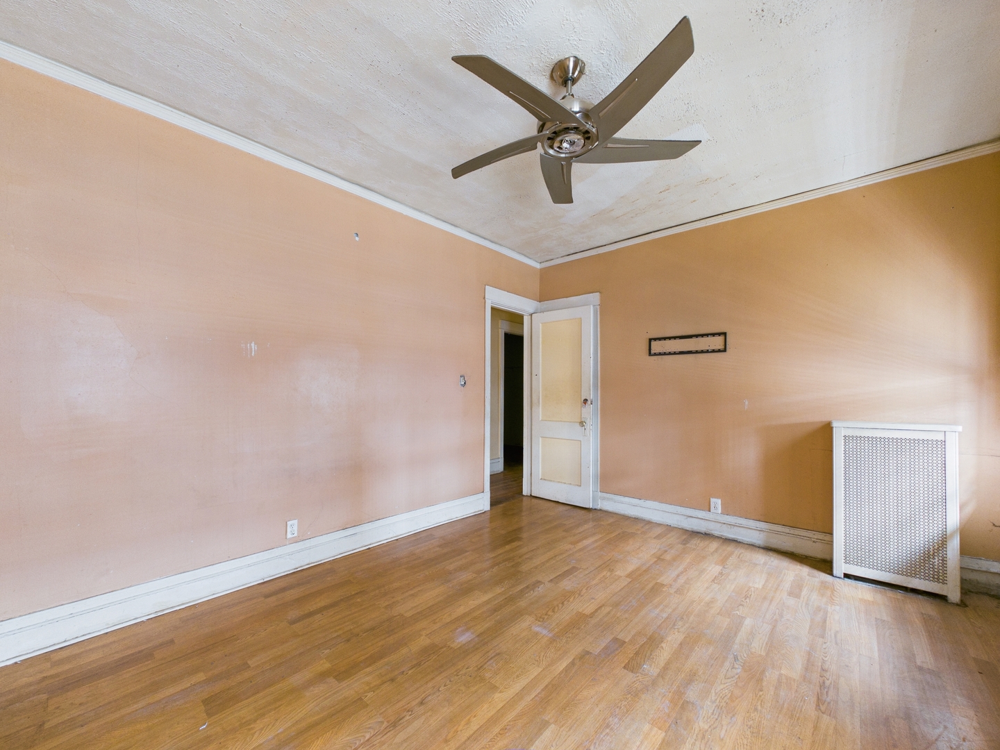 property viewer photo 14