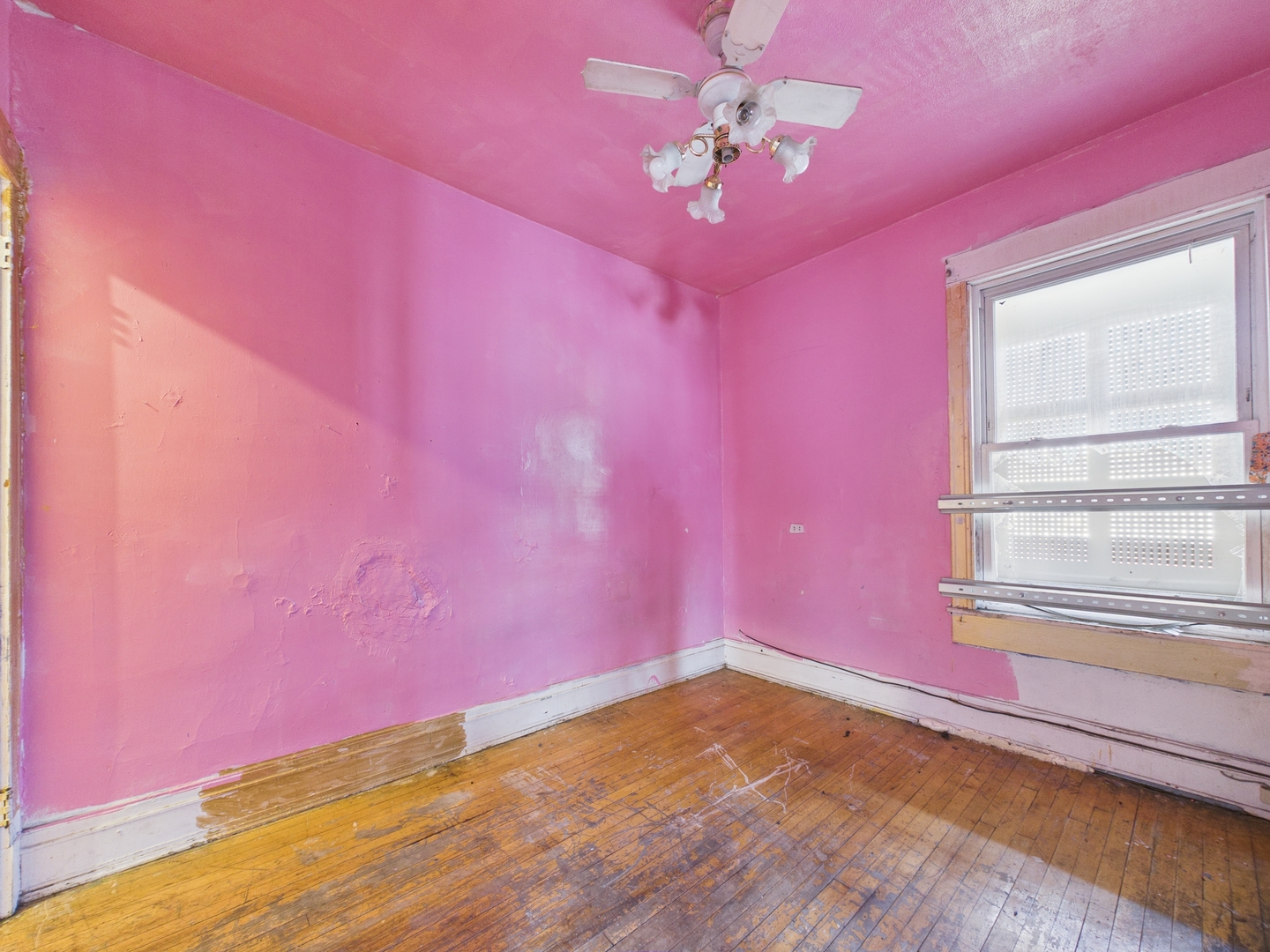 property viewer photo 31