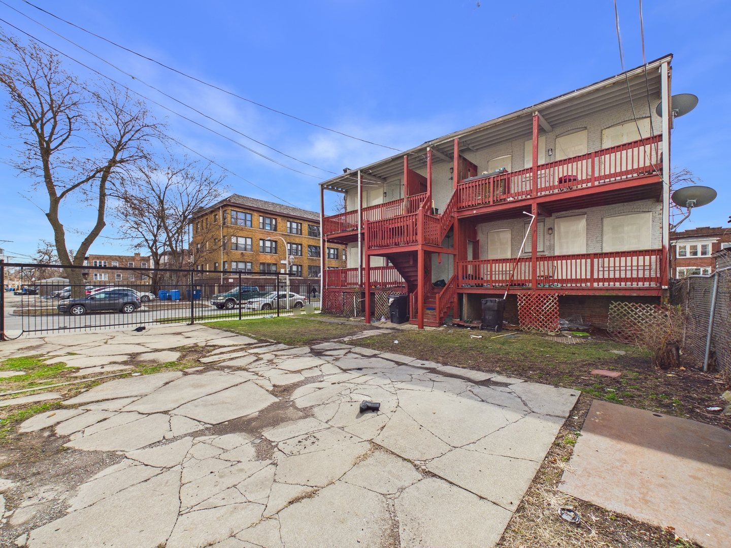 property viewer photo 45