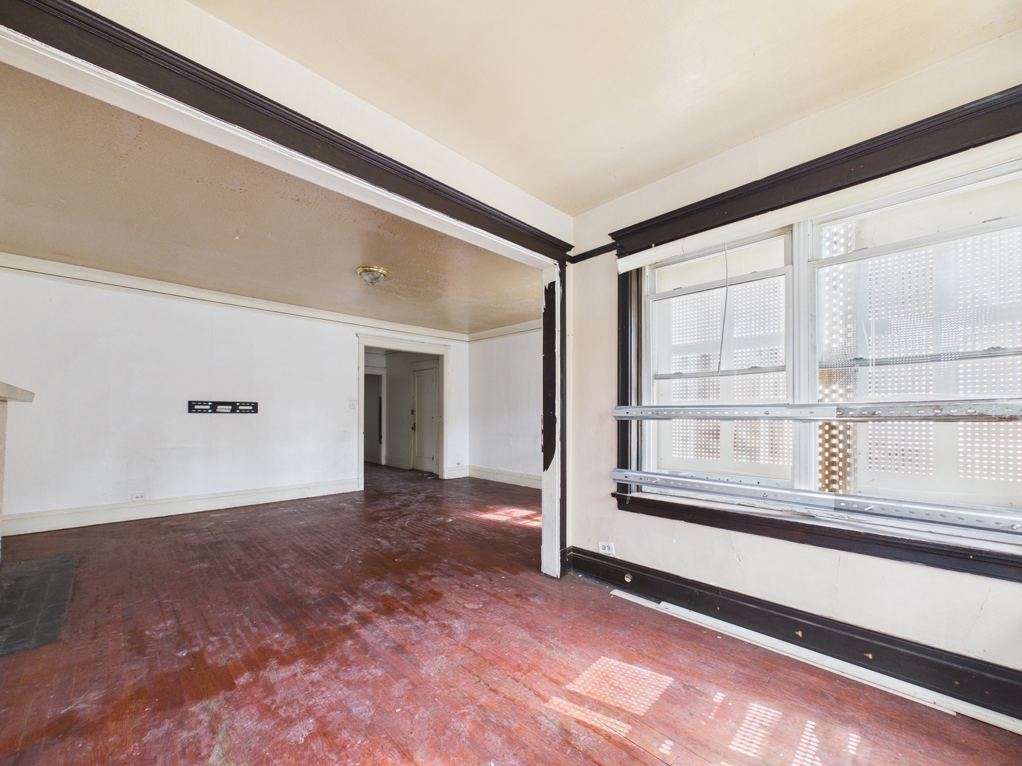 property viewer photo 5