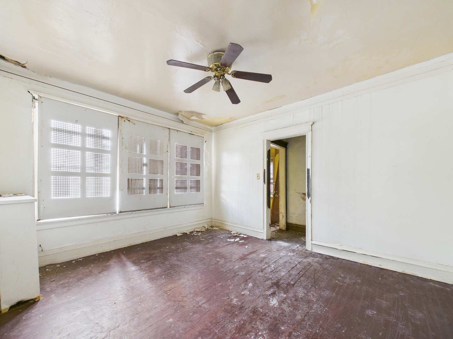 property viewer photo 9