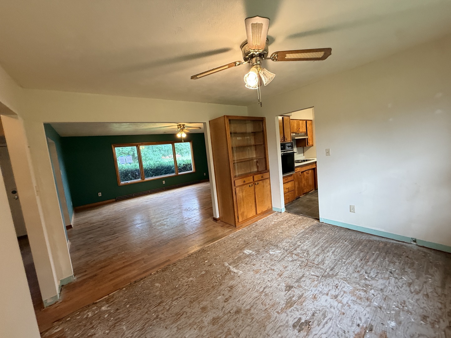 property viewer photo 6