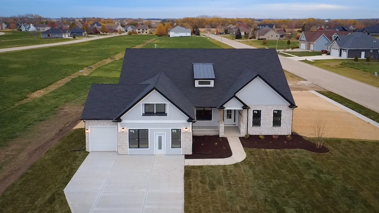 main property photo 0