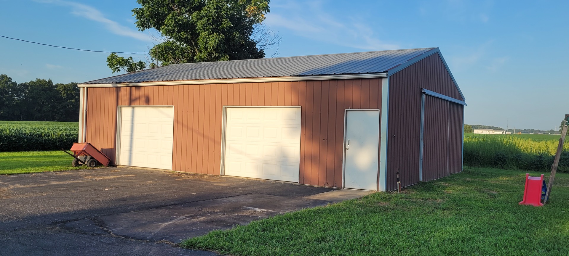 main property photo 13