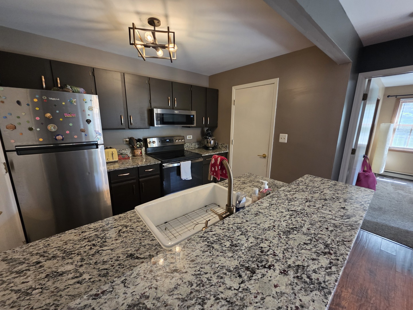 property viewer photo 2