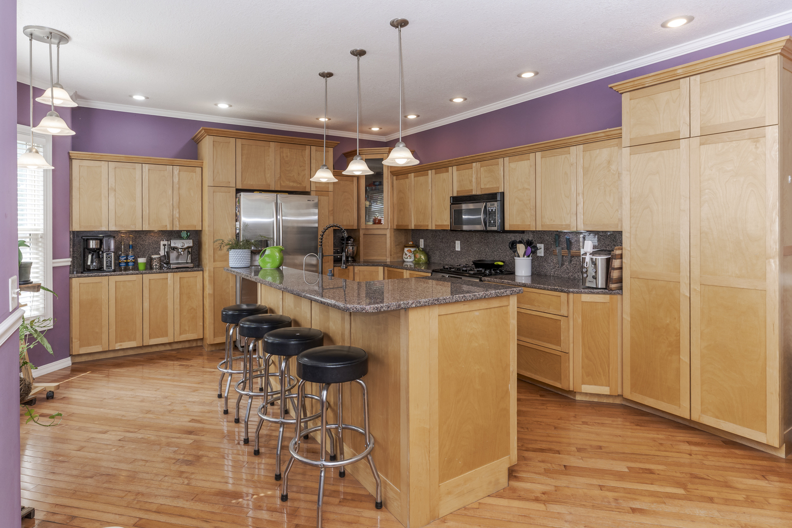 main property photo 11