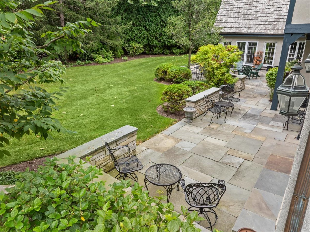 main property photo 77