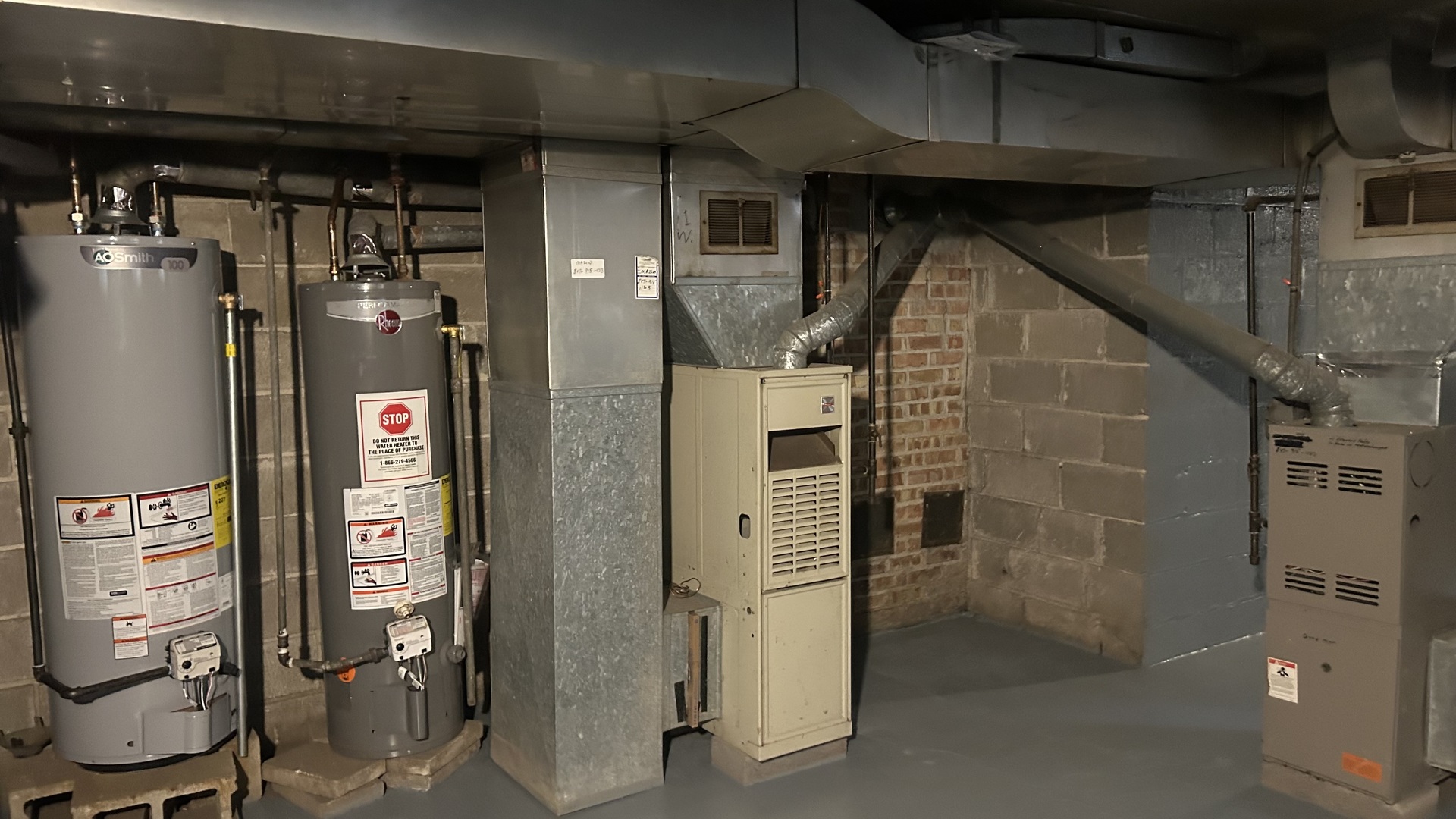 main property photo 17
