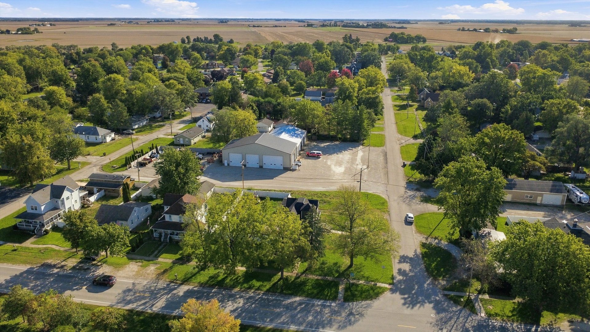 main property photo 35