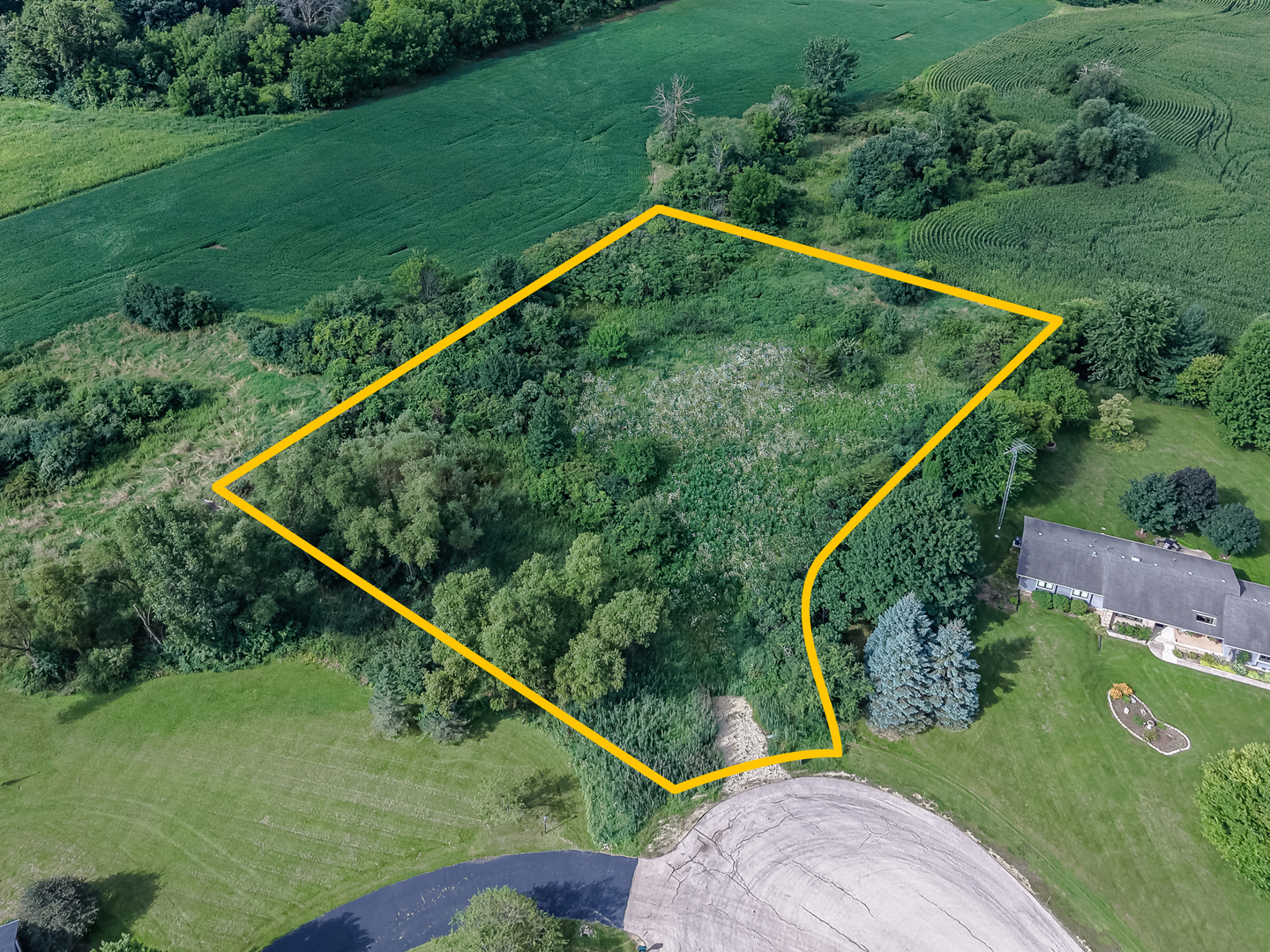 main property photo 8