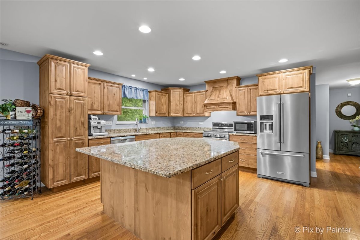 main property photo 7