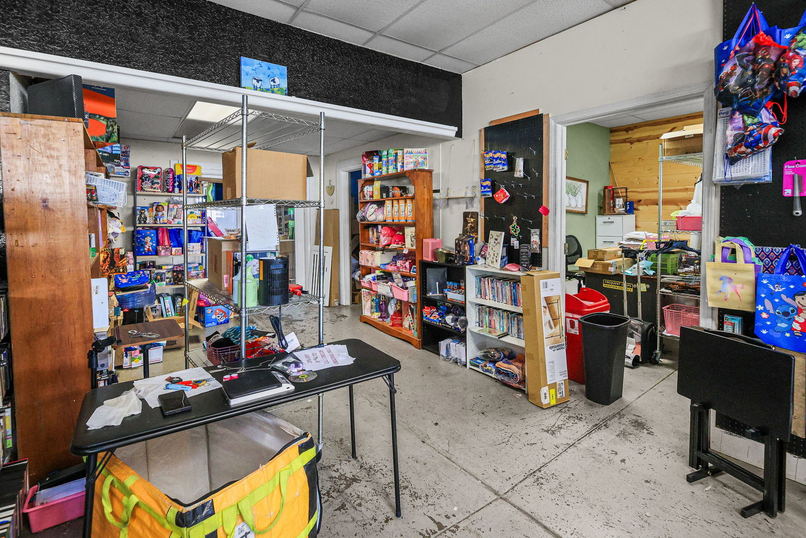 main property photo 31