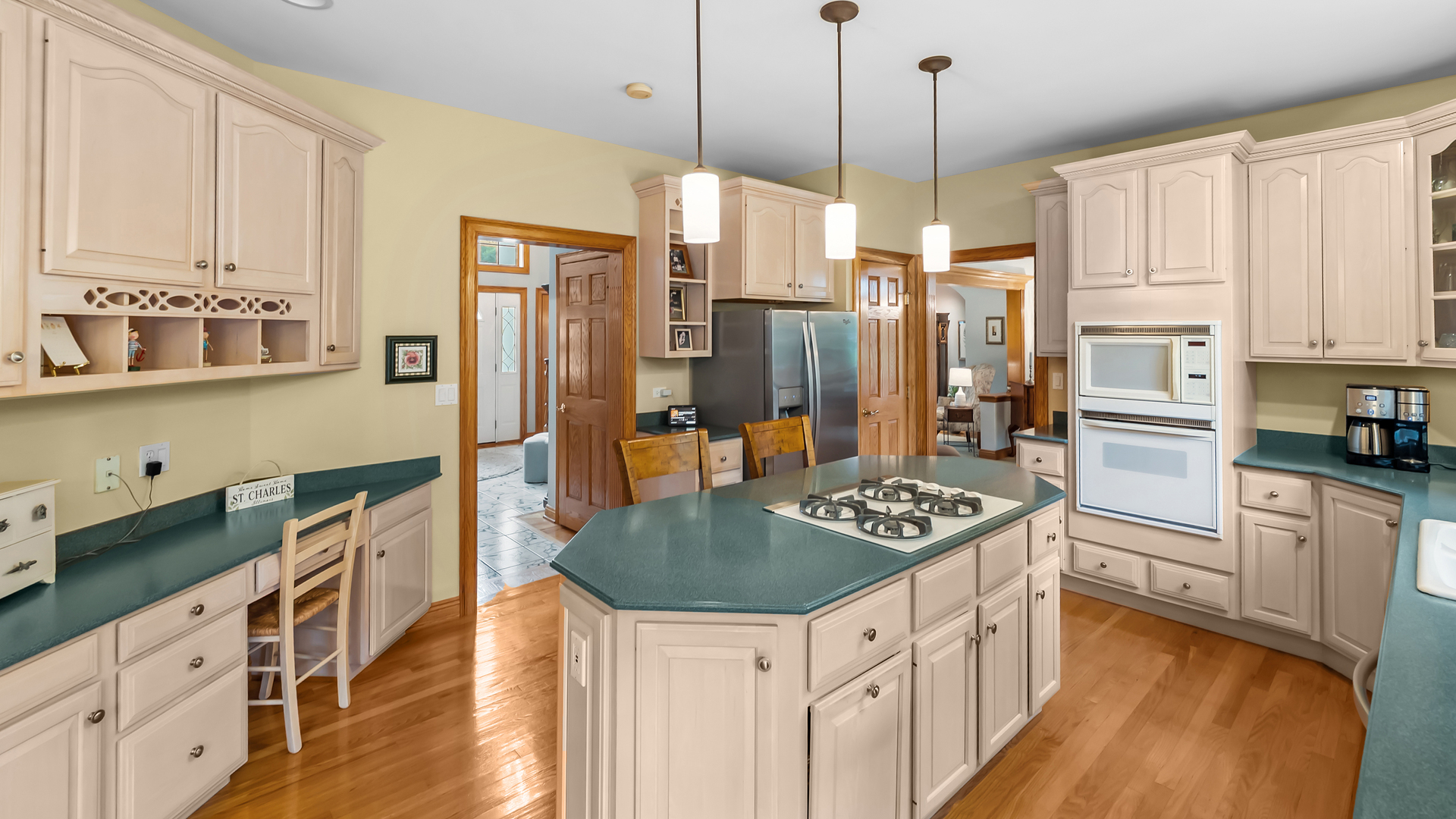 main property photo 24
