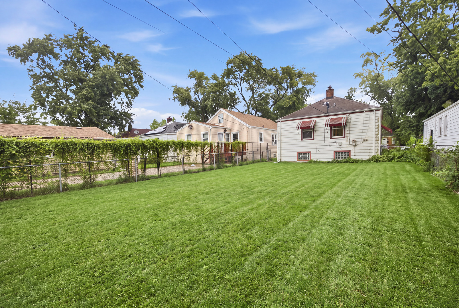 main property photo 24