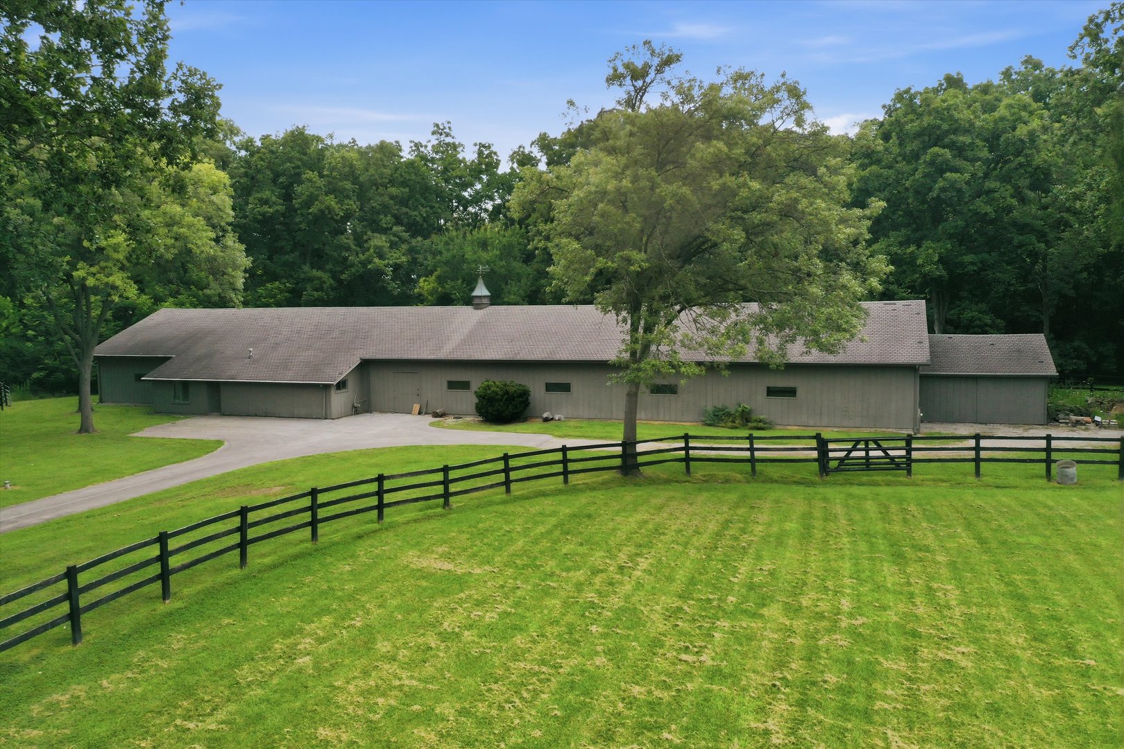 main property photo 47